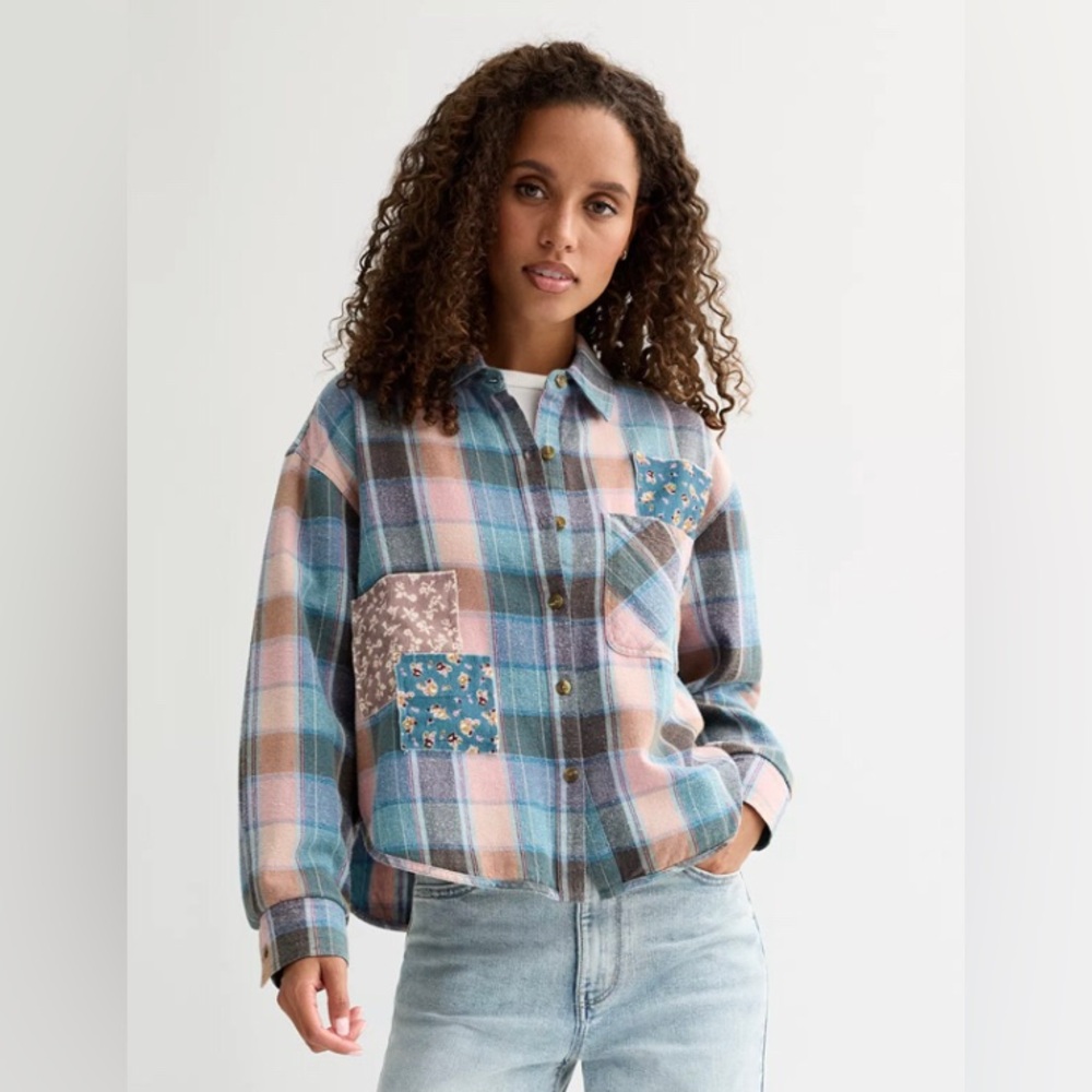 NEW Rewind Cropped Patchwork Flannel Button Front‎ Shirt
